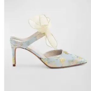 ISO Something Bleu Elvie Mule size 9.5